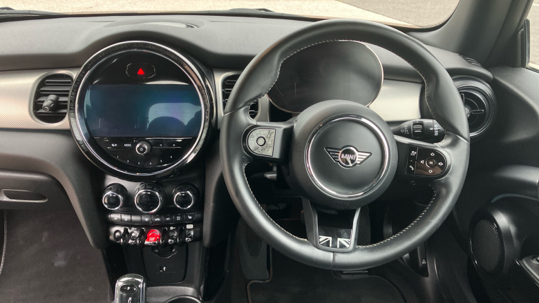 MINI Hatchback 1.5 Cooper Exclusive 3dr Auto Petrol Hatchback